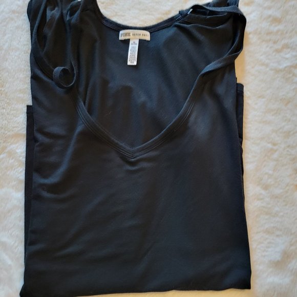 PINK BY VICTORIA SECRET BLACK SUPER SOFT TSHIRT SIZE MEDIUM - Picture 2 of 6